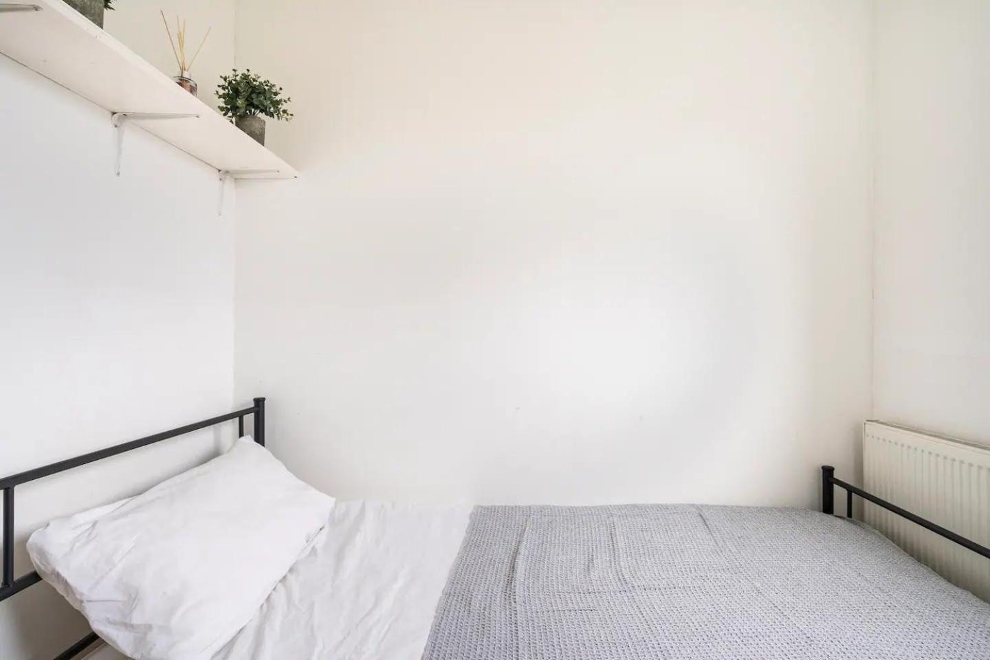 Spacious With Skyline Views Close To Eye Londres